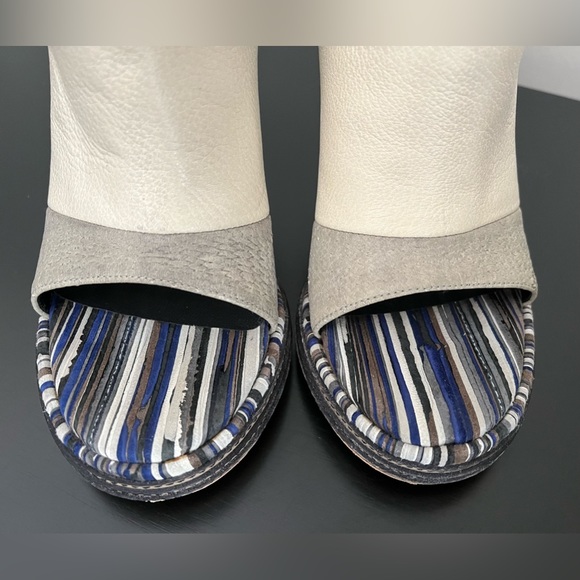 BALENCIAGA ankle booties - Picture 4 of 8